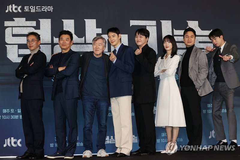 "사람 마음 헤아리는 게 협상의 기술" 이제훈, 안판석 신작 '협상의 기술'