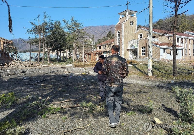 공군 KF-16 전투기 실사격훈련 중 민가 오폭…"피해에 송구"(종합)