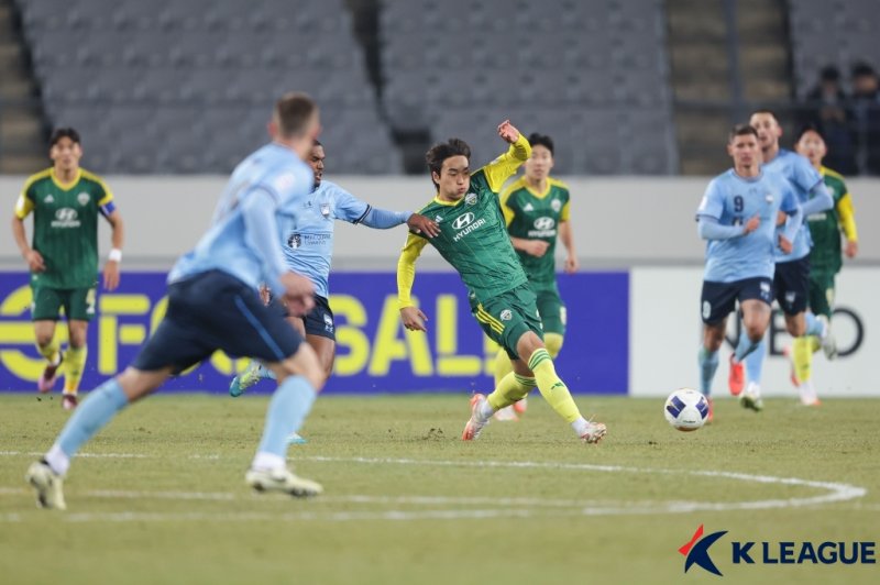 [서울=뉴시스] 프로축구 K리그1 전북현대의 전병관. (사진=한국프로축구연맹 제공) *재판매 및 DB 금지