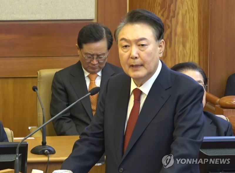 법원, 尹 구속취소 인용 "구속기간 만료 후 기소…수사 적법성 의문" [종합]