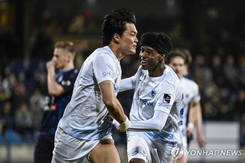 페널티킥 결승골을 터트리고 기뻐하는 오현규 (출처=연합뉴스)