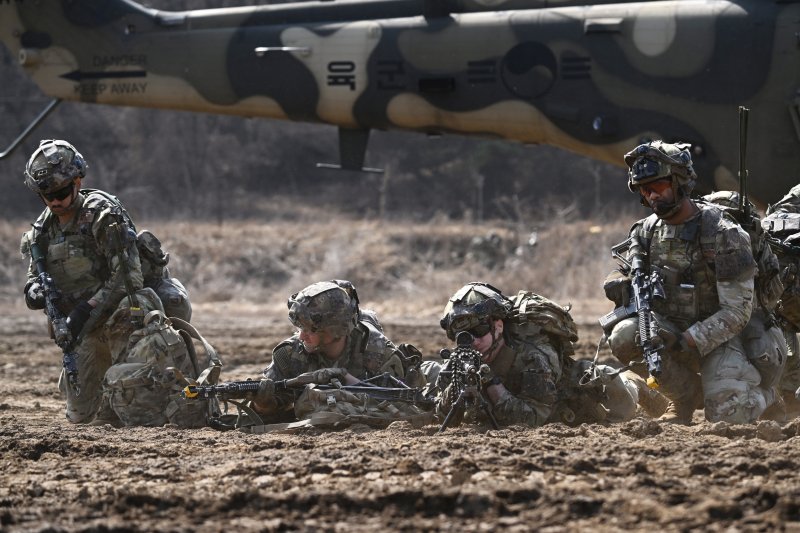 한미 연합 공중강습훈련 "韓 대대장이 美 중대 작전 통제" 실시