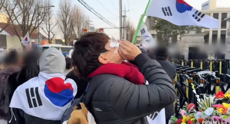 '尹 지지' 차강석
