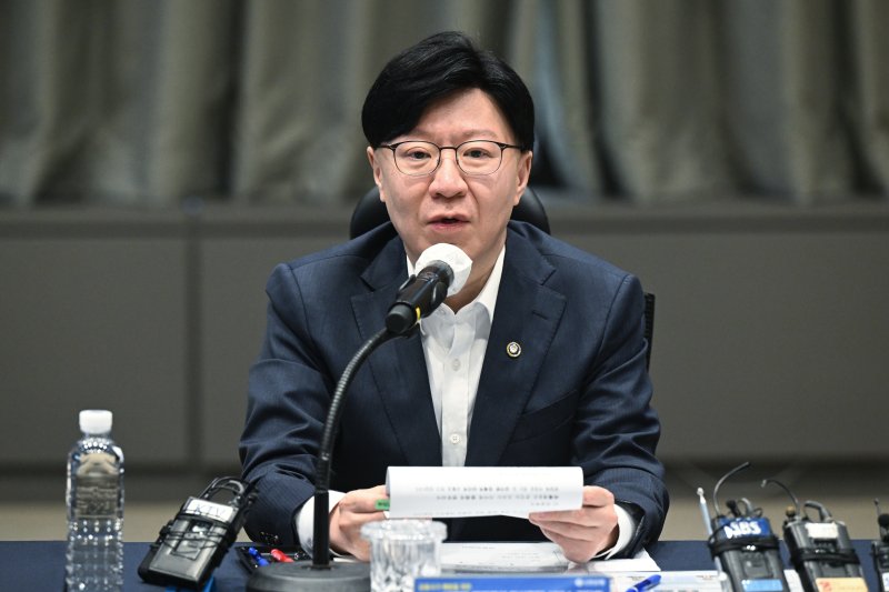 금융위 김소영 부위원장 “내달 원화마켓 법인계좌 가이드라인 마련”