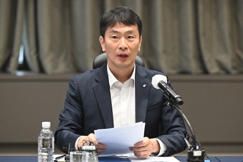 이복현, 상법 개정 또 직격···“주주보호는 자본시장법으로”