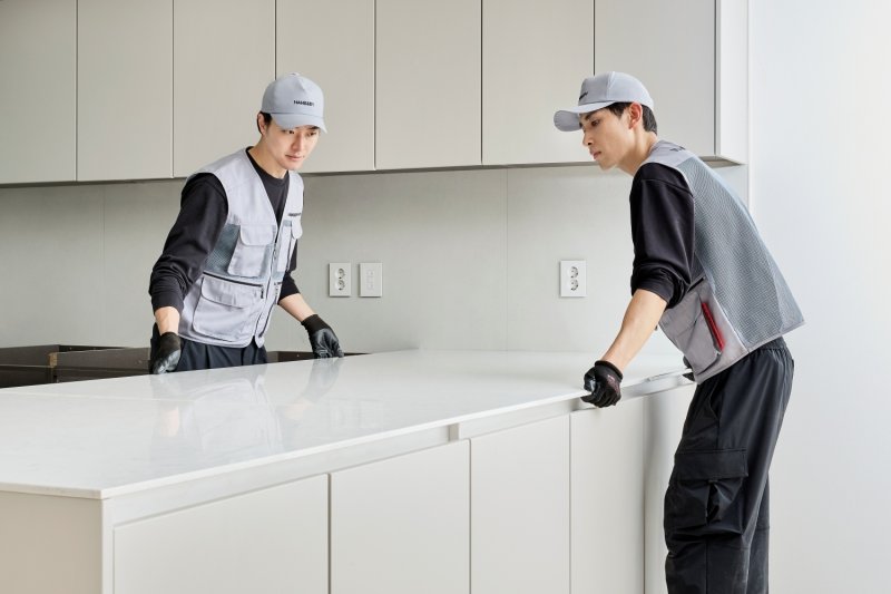 한샘 시공협력기사. 한샘 제공