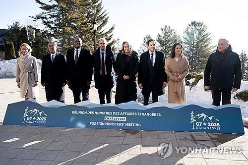 캐나다 퀘벡서 만난 G7 외교장관과 EU 대표 (출처=연합뉴스)