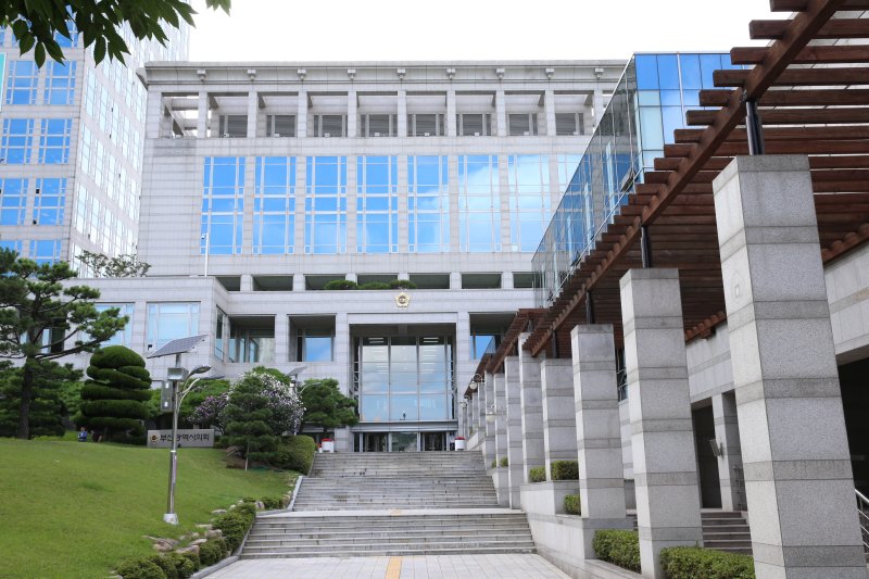 [부산=뉴시스] 부산시의회 외부 전경. (사진=시의회 제공) *재판매 및 DB 금지