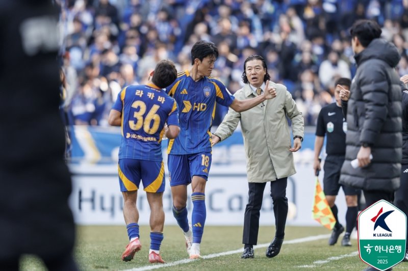 [서울=뉴시스] 프로축구 K리그1 울산 HD의 허율. (사진=한국프로축구연맹 제공) *재판매 및 DB 금지