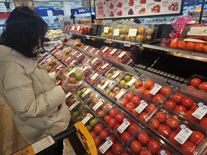 이마트 문현점 토마토 매대(이마트 제공).
