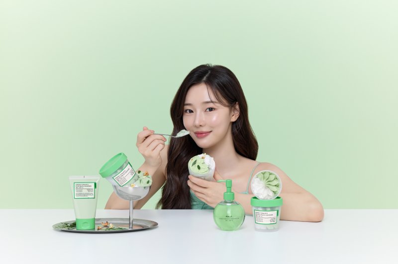 풀리 신규 모델 이시안(사진=풀리 제공) *재판매 및 DB 금지