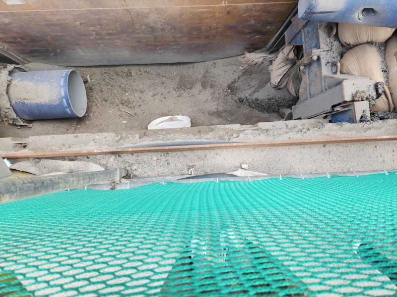 파손된 상수도 배관 (출처=연합뉴스)