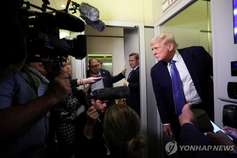 트럼프 "푸틴과 18일 대화"…내달 2일 '상호·품목관세' 재확인(종합) (출처=연합뉴스)