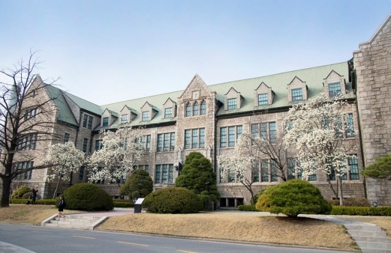 디올, 이화여자대학교와 파트너십 지속… 여성 리더 양성 지원 확대