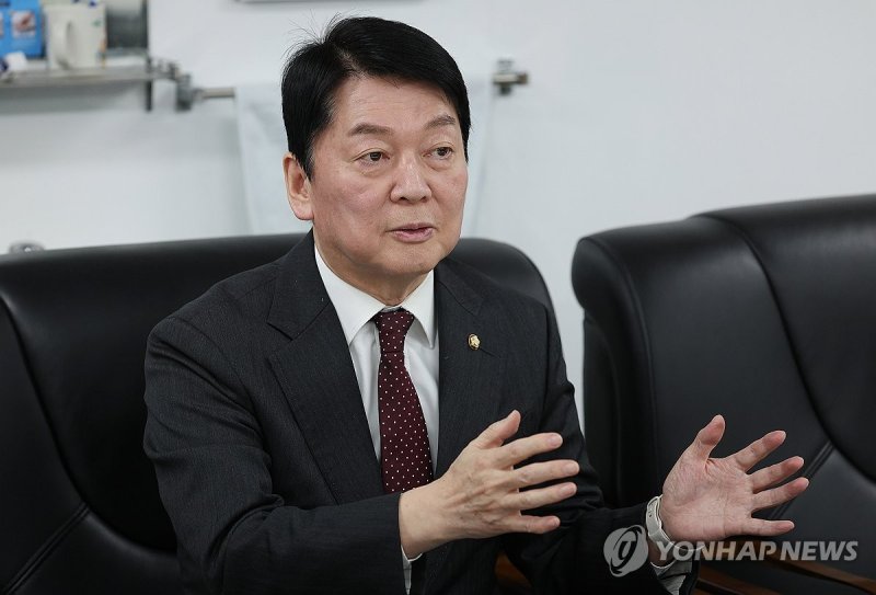 안철수 의원, 계명대 대구동산병원 방문 (출처=연합뉴스)