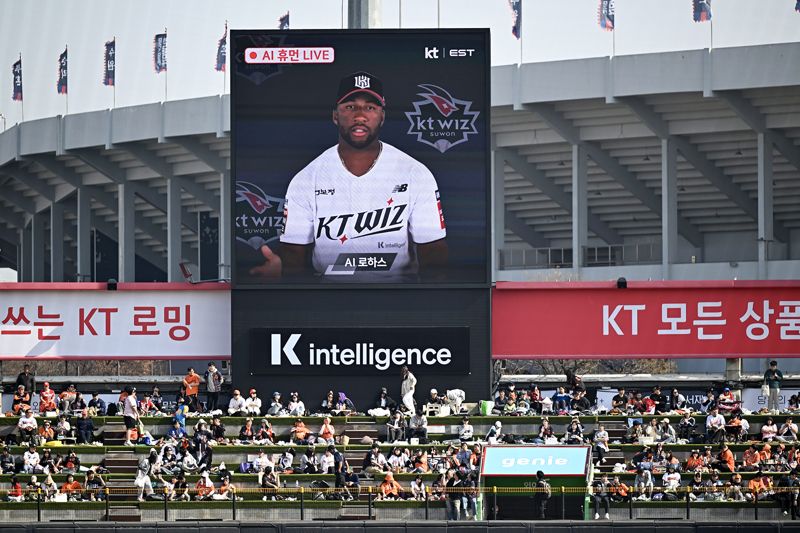 22일 2025 KBO리그 정규시즌 개막전이 개최된 수원 KT위즈파크 AI 스타디움에서 공개된 KT AI 기술. KT 제공