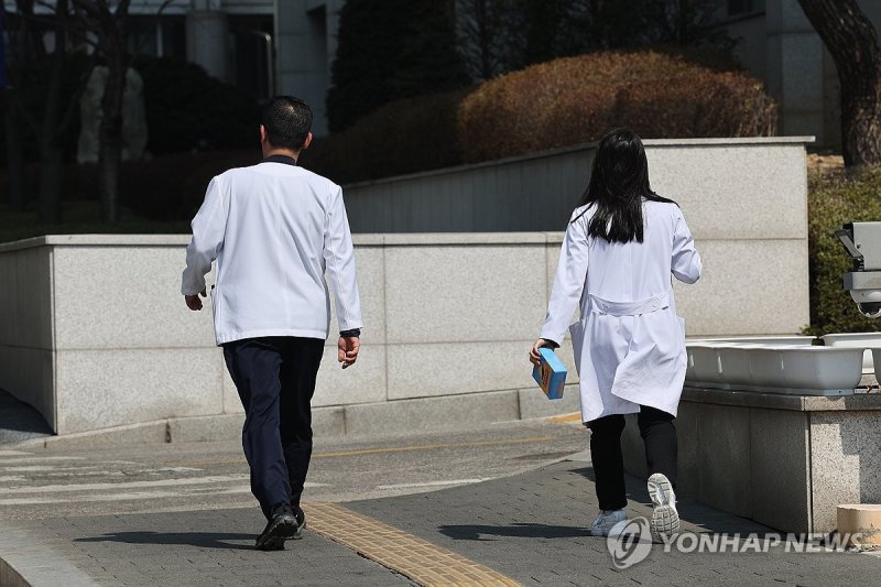 코앞으로 다가온 의대생 복귀시한 (출처=연합뉴스)