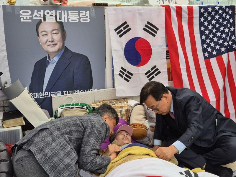단식중단 직접 권유한 尹 "건강해야 함께 나라를 바로 세운다"