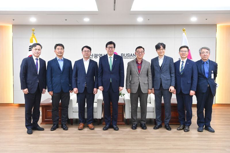 부산시·대한토목학회 부산울산경남지회 "'글로벌 허브도시' 협력 강화"