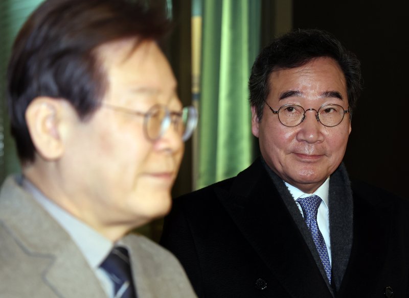 이낙연 "이재명 대통령 당선 축하..부디 대한민국이 더 이상 시험에 들지 말길"