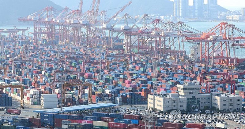 시작된 트럼프 '관세 전쟁' 한국도 영향권 (출처=연합뉴스)