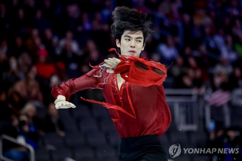 차준환의 프리스케이팅 연기 (출처=연합뉴스)