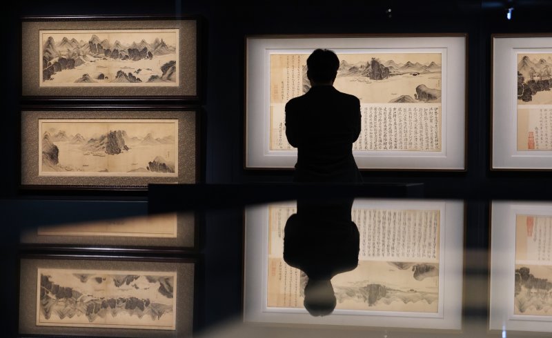 31일 오전 경기 용인시 처인구 호암미술관에 겸재 정선의 작품이 전시돼 있다. 2025.3.31/뉴스1 ⓒ News1 김영운 기자