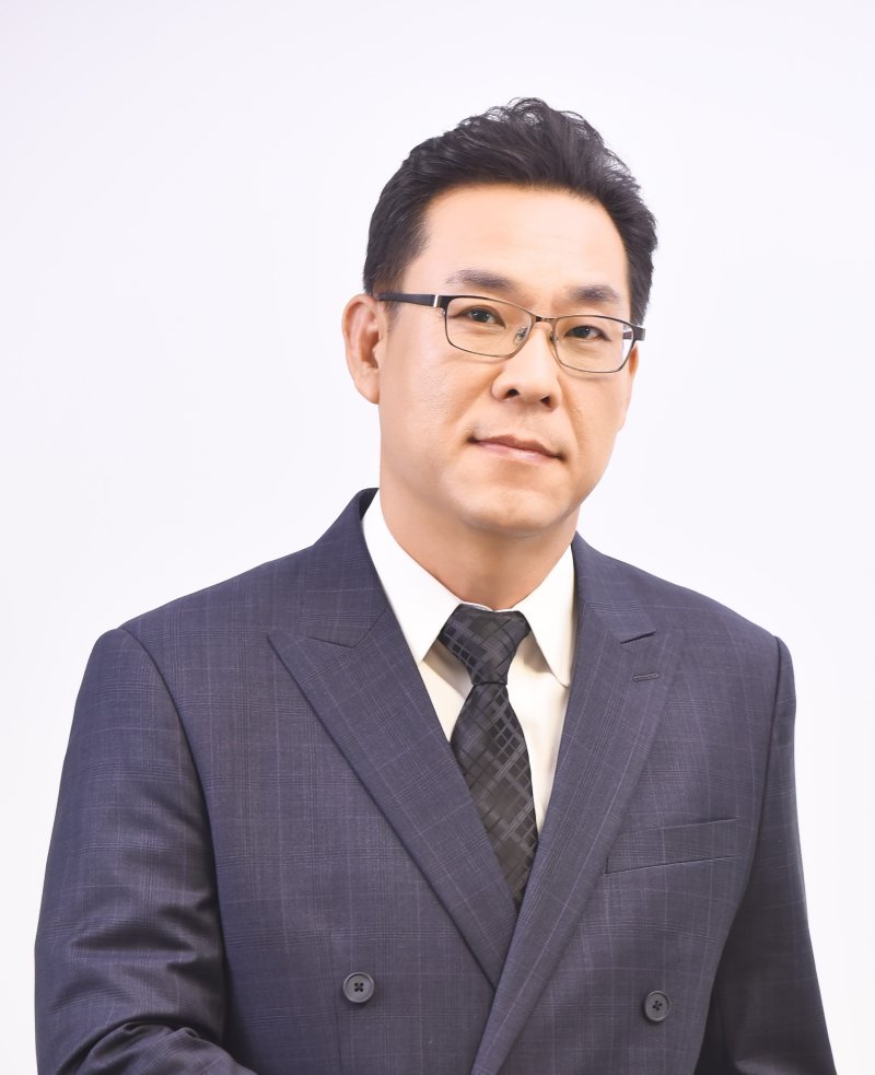 [서울=뉴시스]삼성전자가 1일 김철기 DX(디바이스경험)부문 MX(모바일경혐)사업부 전략마케팅실장(부사장)을 DX부문 DA(디지털어플라이언스비즈니스) 사업부장으로 위촉 업무를 변경했다. (사진=삼성전자 제공) photo@newsis.com *재판매 및 DB 금지