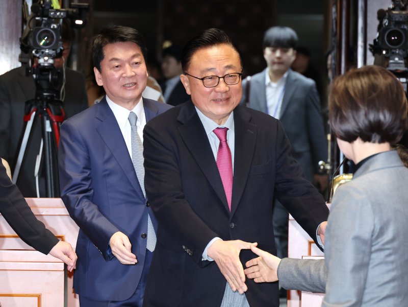 與, 국회 증인 동행명령 확대..고동진 “기업인 365일 소환해 옥죄”