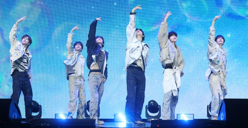 "자연스러움이 매력" 클로즈 유어 아이즈 데뷔 출사표