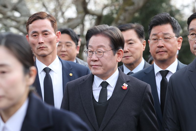 이재명 더불어민주당 대표가 3일 오전 제주시 봉개동 제주4·3평화공원에서 열린 제77주년 4·3 희생자 추념식에 참석하고 있다.(제주도사진기자회. 재판매 및 DB 금지) 2025.4.3/뉴스1 ⓒ News1 오미란 기자