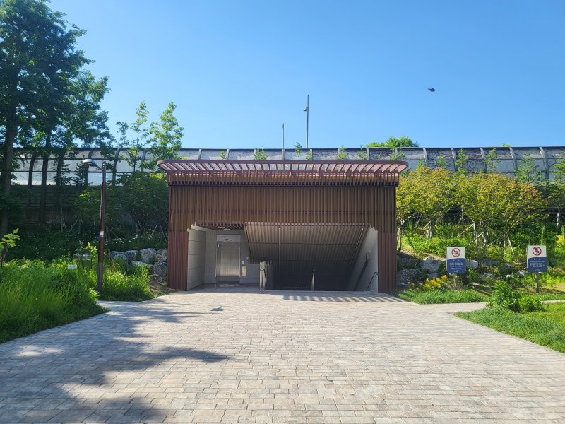 [서울=뉴시스] 세빛섬 나들목 제내지. 2025.04.04 (사진 제공=서울시) photo@newsis.com *재판매 및 DB 금지