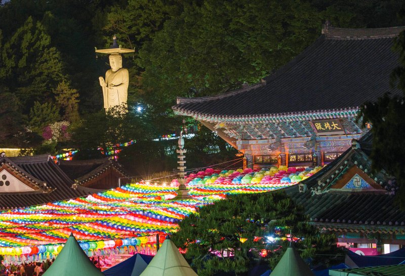 [서울=뉴시스] 부처님오신날 봉축행사가 열리는 봉은사 (사진=봉은사 제공) 2025.04.03. photo@newsis.com *재판매 및 DB 금지