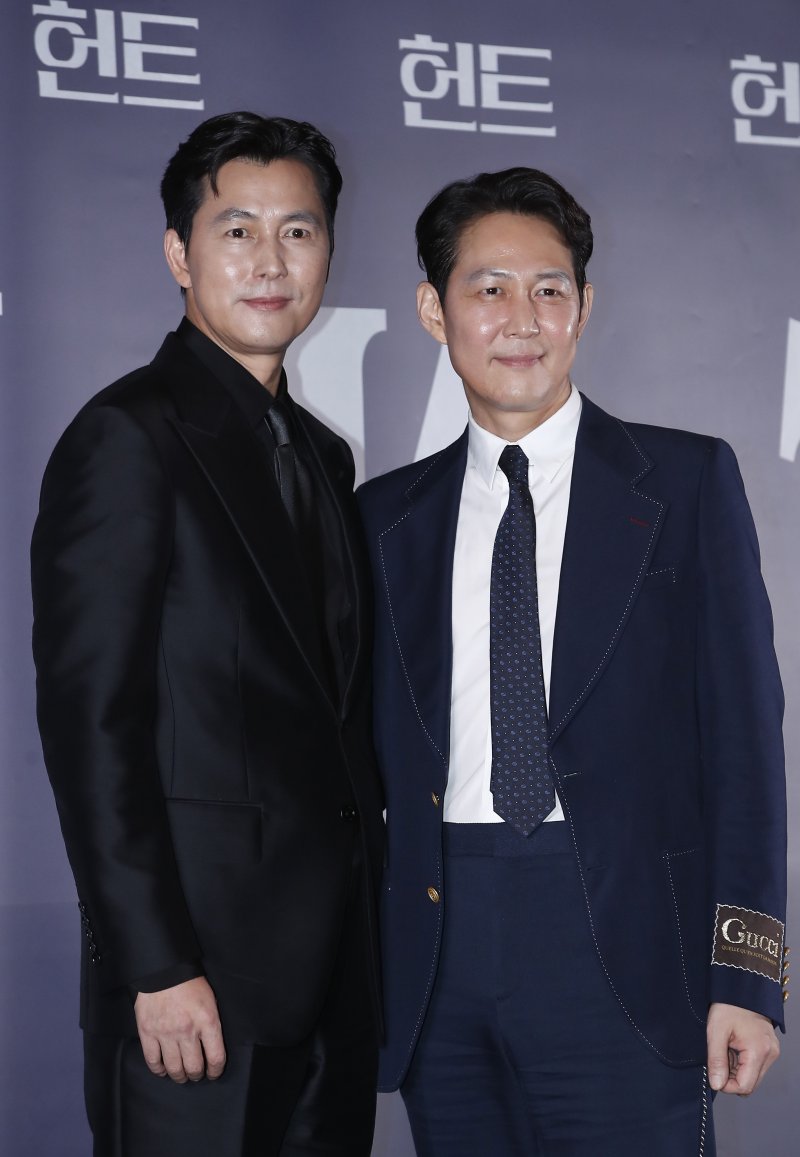 [단독] '혼외자 인정' 정우성, 중국서 포착…왜(종합)