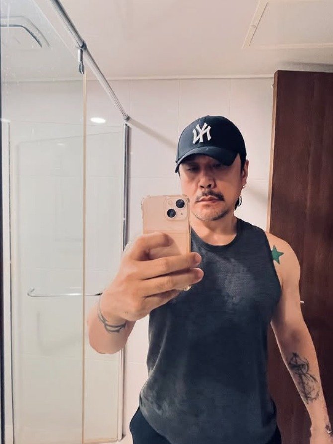 김규리·JK김동욱, 각양각색 반응…봄 왔다vs절대 안바꿔(종합) [尹탄핵인용]