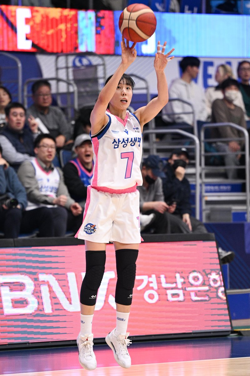 [서울=뉴시스] 여자프로농구 용인 삼성생명의 강유림. (사진=WKBL 제공) *재판매 및 DB 금지