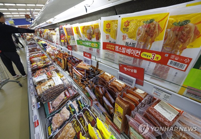 3월 물가 2.1% 상승, 가공식품 가격 오름폭 컸다 (출처=연합뉴스)