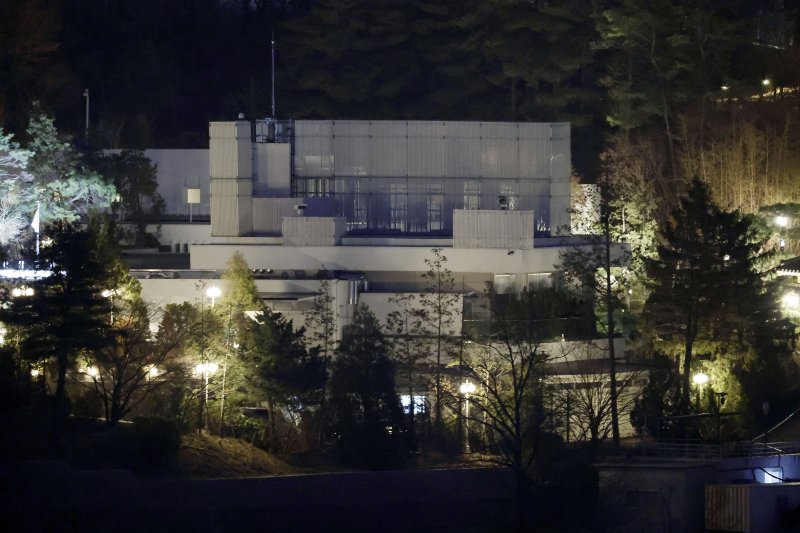 [서울=뉴시스] 최동준 기자 = 윤석열 전 대통령 파면 사흘째인 6일 오후 서울 한남동 관저에 적막감이 감돌고 있다. 2025.04.06. photocdj@newsis.com