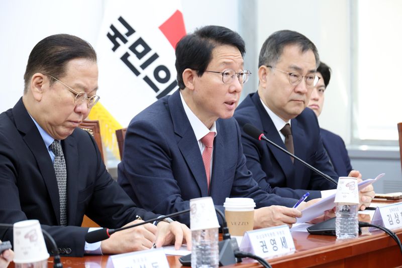 국민의힘 김상훈 정책위의장이 7일 국회에서 열린 비상대책위원회의에서 발언하고 있다. 사진=박범준 기자