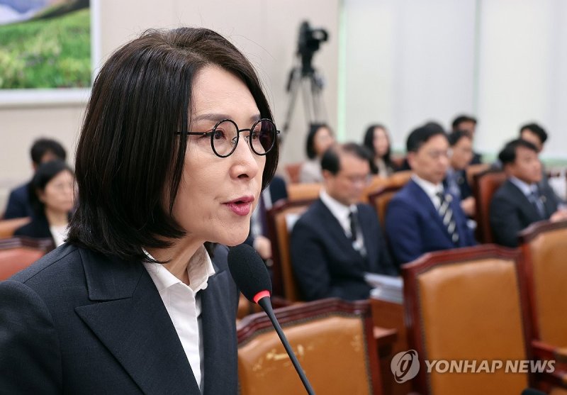 업무보고 하는 강인선 외교부 2차관 (출처=연합뉴스)
