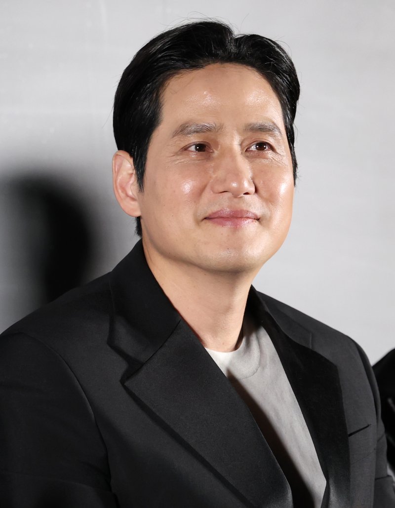 배우 박해준이 7일 서울 강남구 메가박스 코엑스에서 열린 영화 '야당'(감독 황병국) 언론시사회에 참석해 미소를 짓고 있다. ‘야당’은 대한민국 마약판을 설계하는 브로커 ‘야당’, 더 높은 곳에 오르려는 ‘검사’, 마약 범죄 소탕에 모든 것을 건 ‘형사’가 서로 다른 목적을 가지고 엮이며 펼쳐지는 범죄 액션이다, 2025.4.7/뉴스1 ⓒ News1 권현진 기자