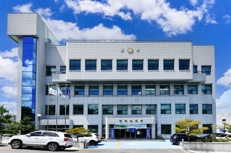 [창원=뉴시스] 함안군의회. (사진=뉴시스 DB). photo@newsis.com *재판매 및 DB 금지