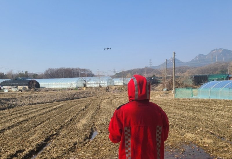 드론으로 산불 감시 (출처=연합뉴스)