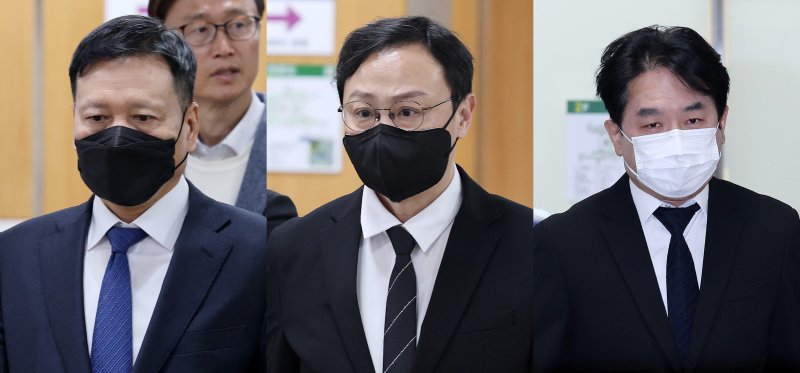구영배 큐텐그룹 대표, 류광진 티몬 대표, 류화현 위메프 대표(왼쪽부터)가 8일 서울 서초구 중앙지법에서 열린 '티메프 미정산' 관련 특정경제범죄가중처벌등에관한법률위반(배임) 등 공판에 출석하고 있다. /사진=뉴스1화상