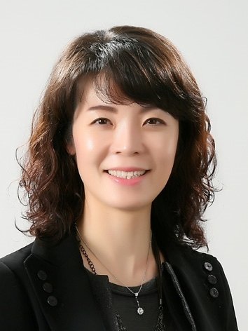 이노비즈협회 부산울산지회 제7대 회장으로 취임한 신유정 테크유니온 대표.(이노비즈협회 제공)