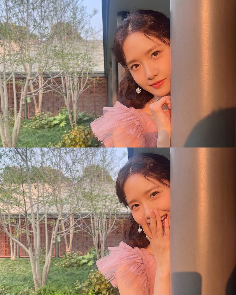 윤아, 봄을 닮은 화사한 미모