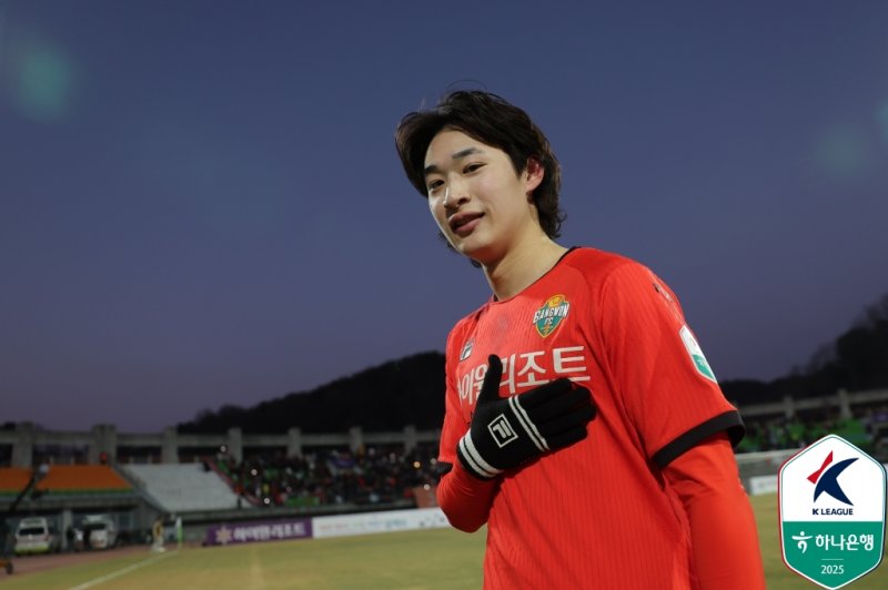 [서울=뉴시스]K리그1 강원 신인 공격수 이지호. (사진=한국프로축구연맹 제공)
