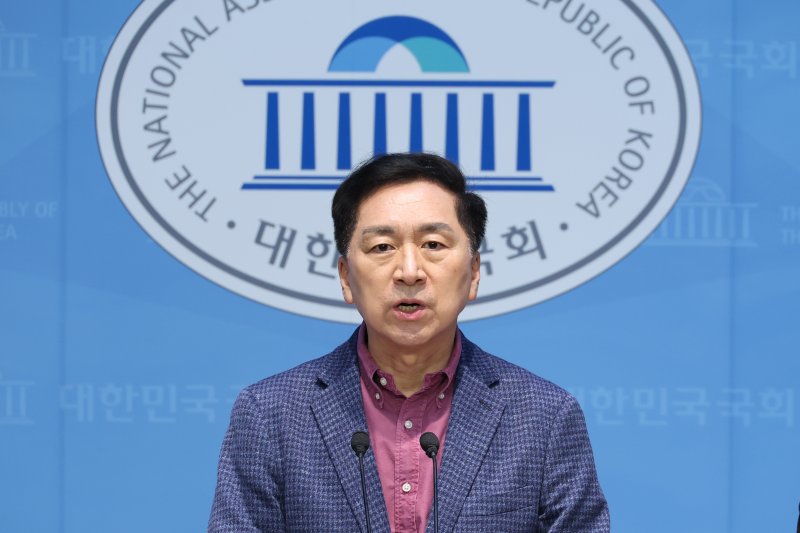 한덕수 국회 온날, 김기현 "슈퍼 빅텐트 절실..포용력 발휘해야"