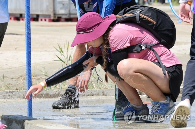 새만금 세계스카우트 잼버리의 스카우트 대원들 (출처=연합뉴스)