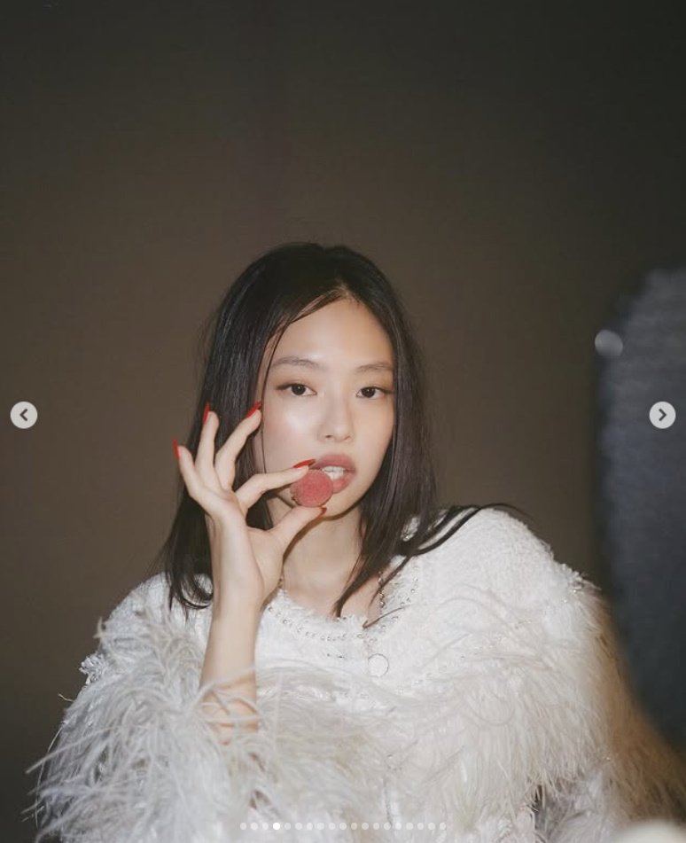 제니 인스타그램 캡처